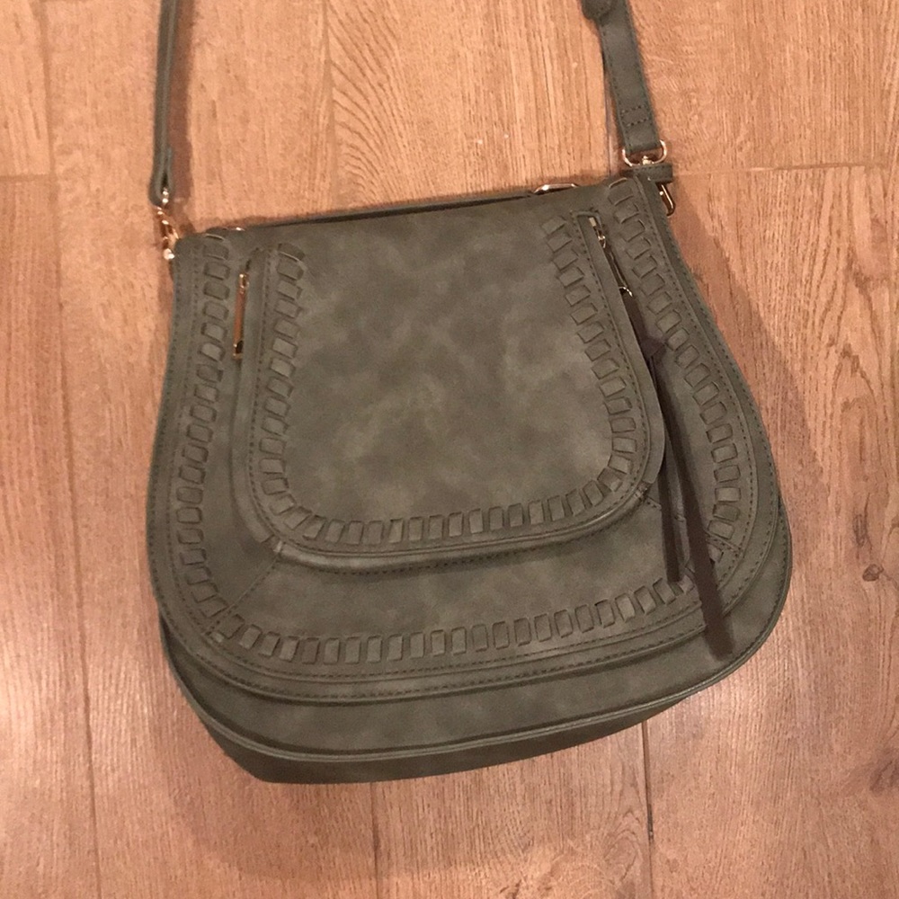 Urban expression kloe satchel